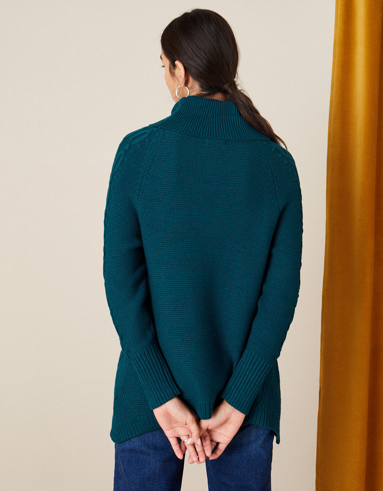 Teal roll top neck