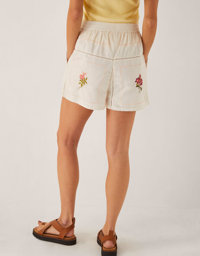 Luna Floral Embroidered Shorts, White (WHITE), large