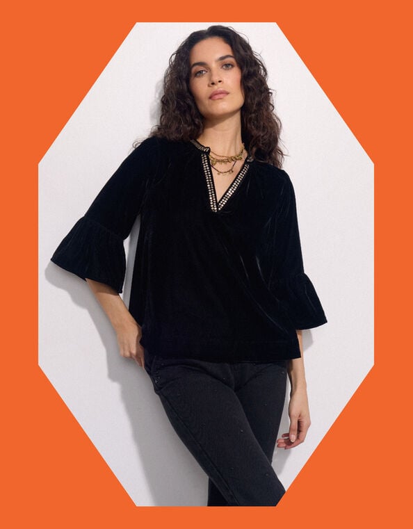 East Nelly Velvet Flute Sleeve Top, Black (BLACK), large