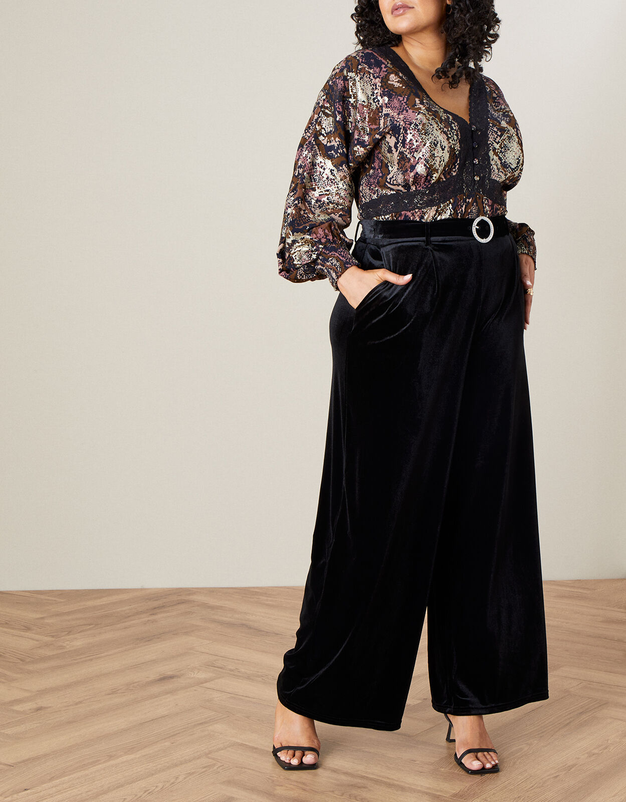 Willow Wide Leg Velvet Trouser Black Trousers Leggings