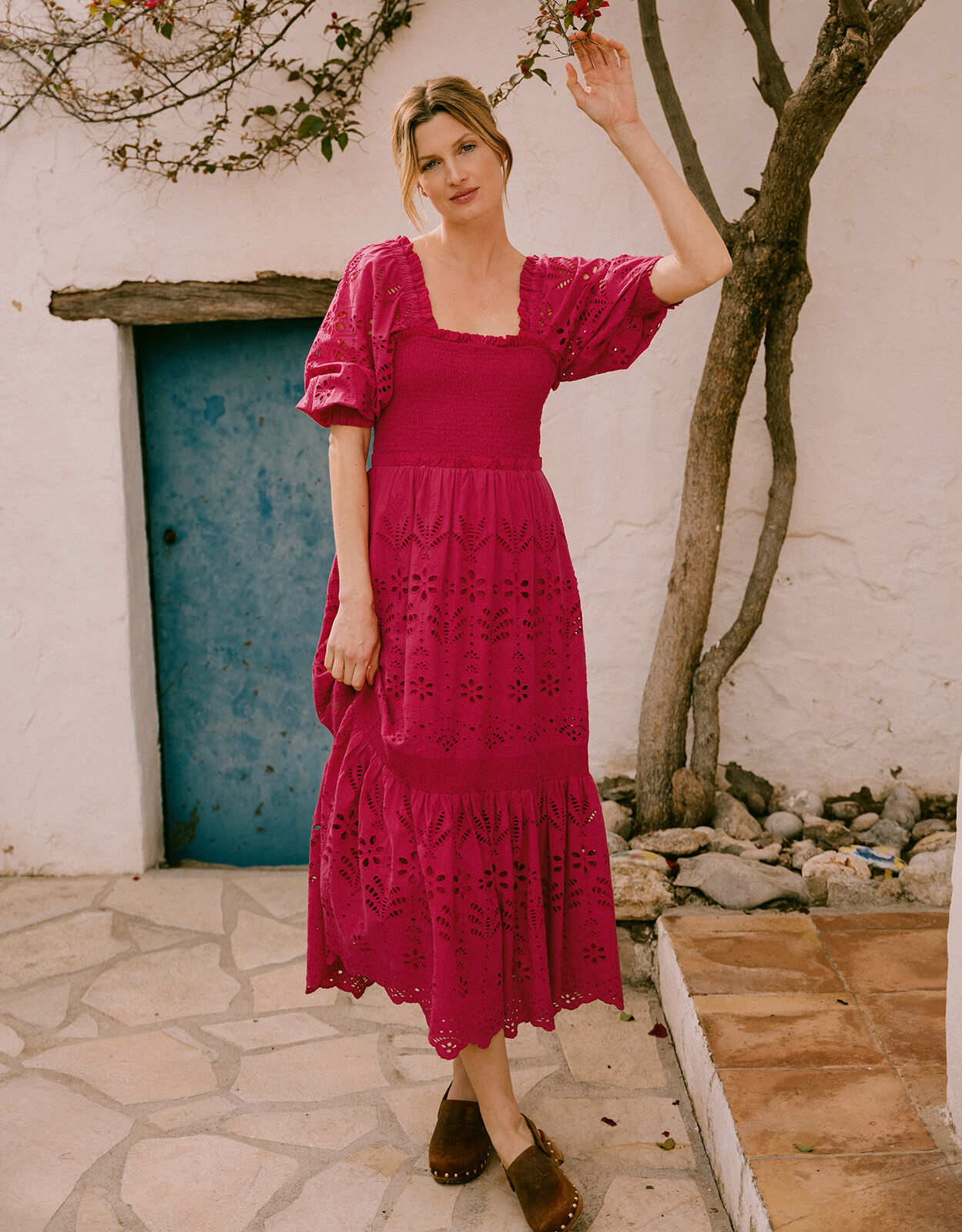 Broderie midi shop dress