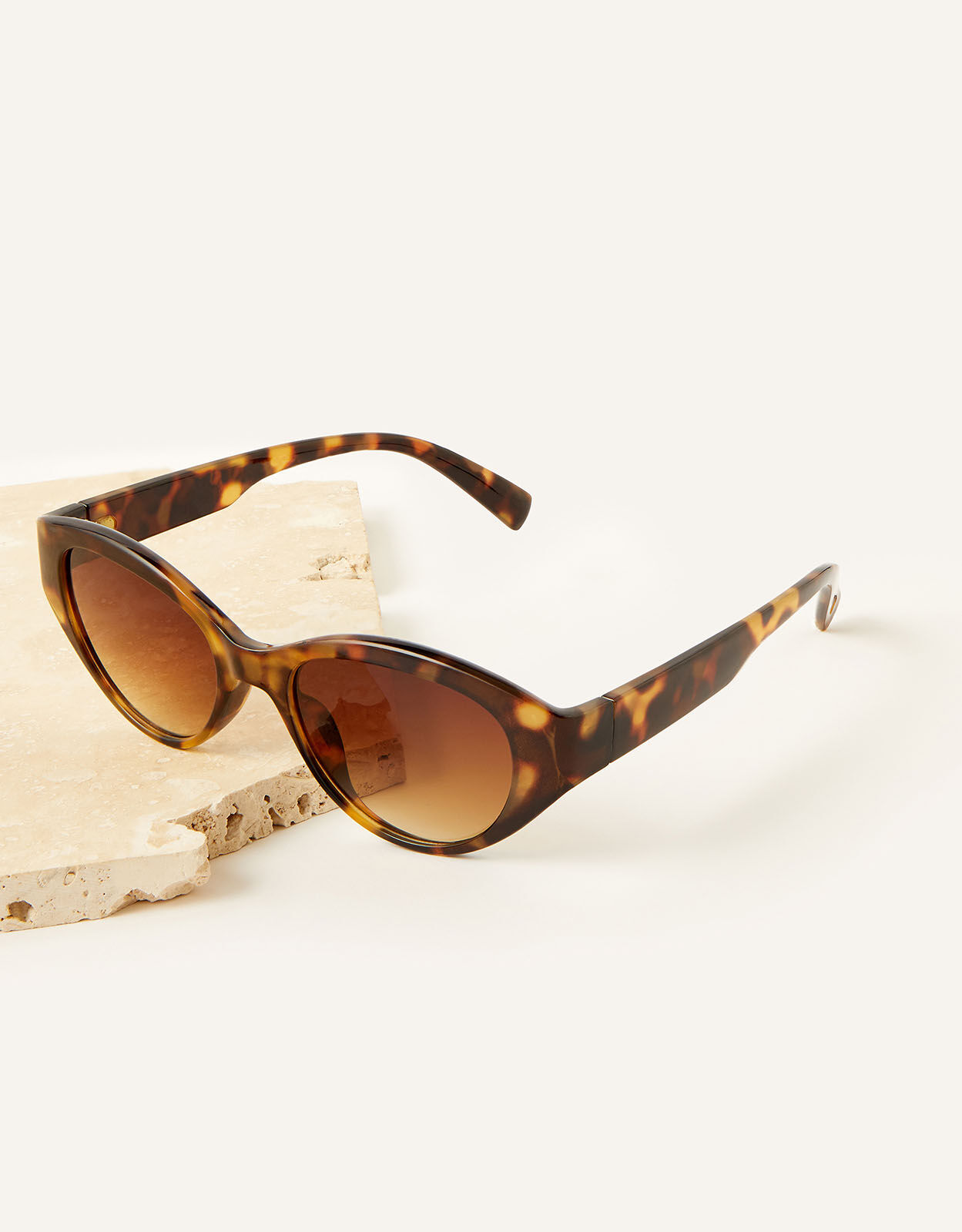 oversized oval sunglasses