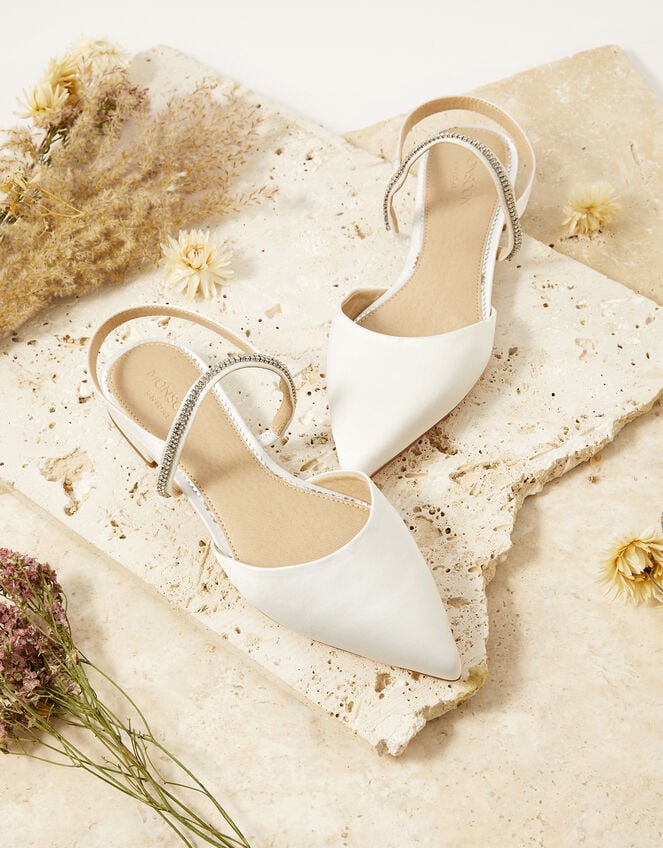 Ansigt opad Ved kredsløb Diamante Trim Flat Bridal Shoes Ivory | Women's Shoes | Monsoon US.