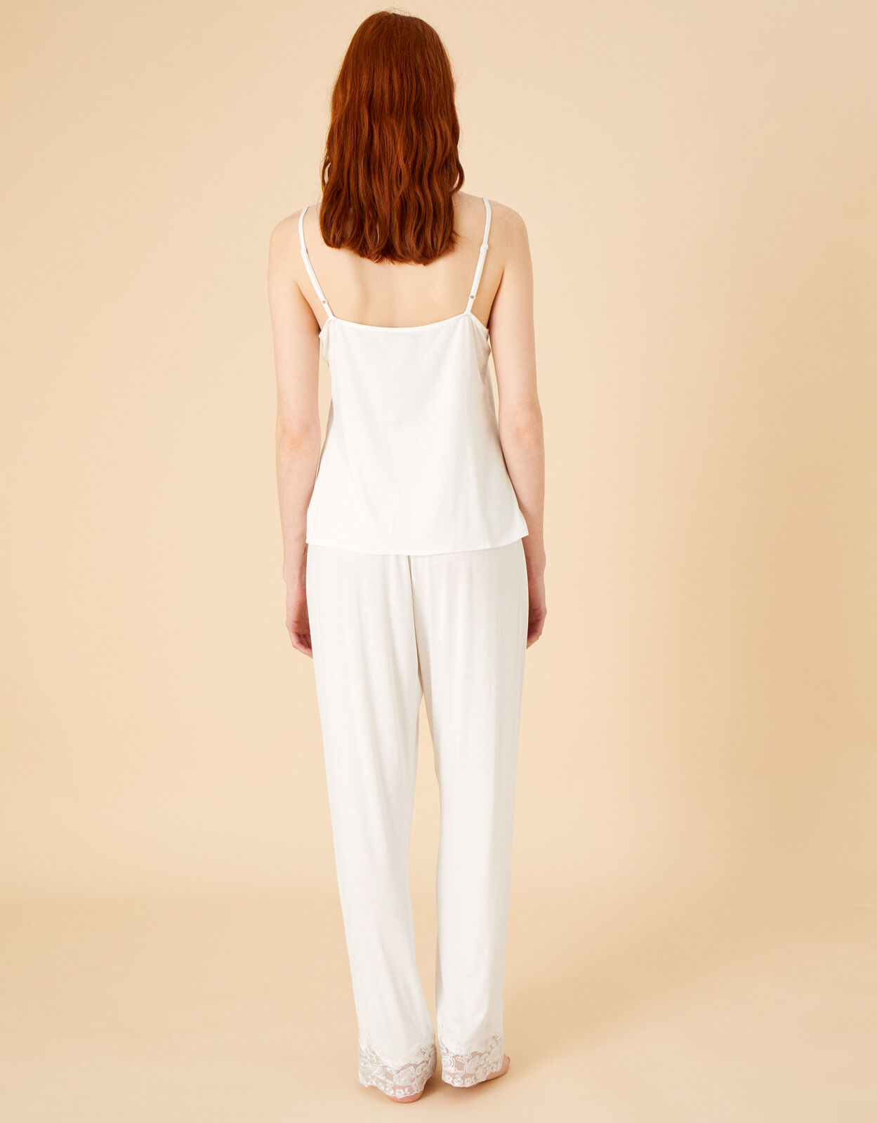 Bridal shop pyjama set