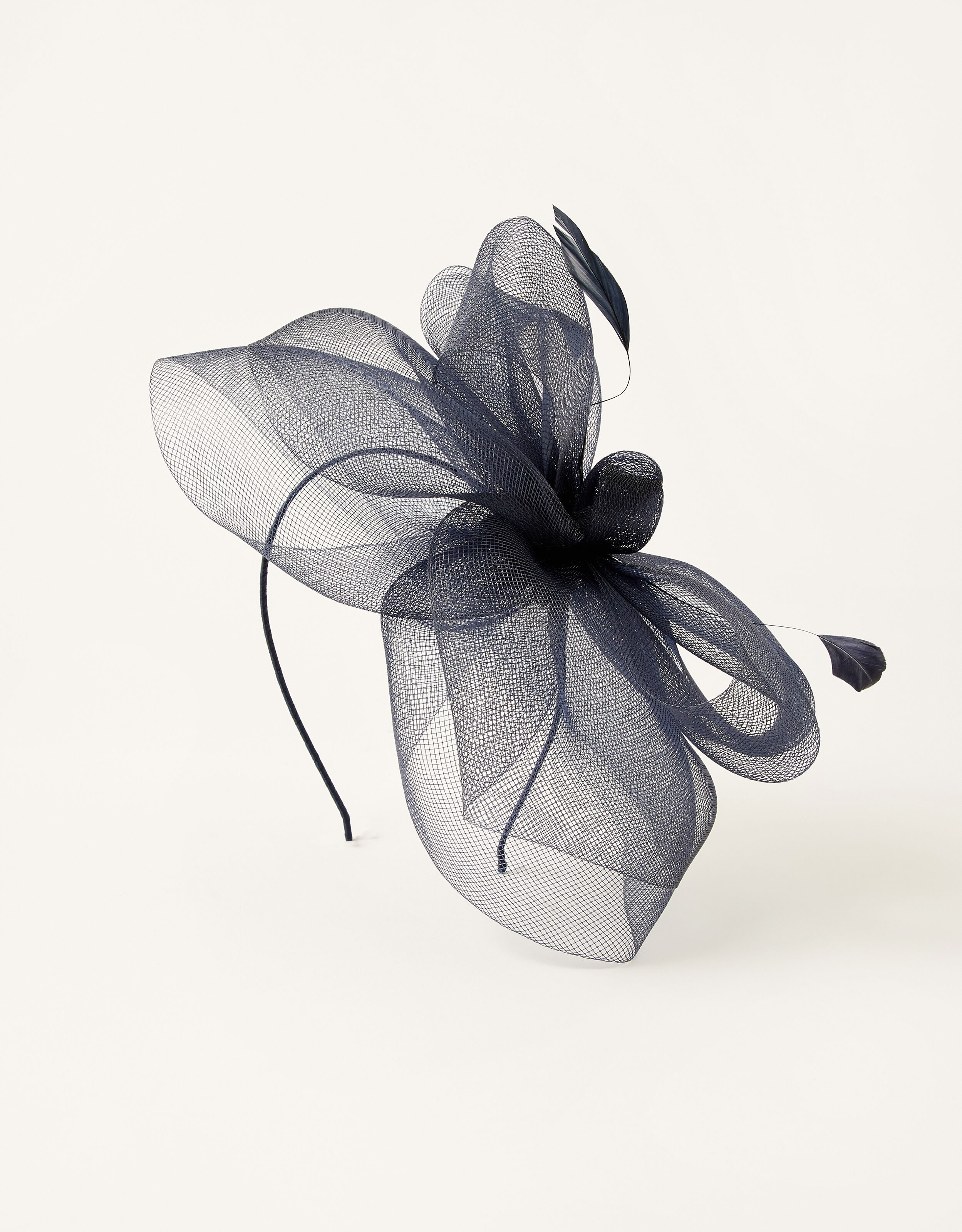 Crin fascinators