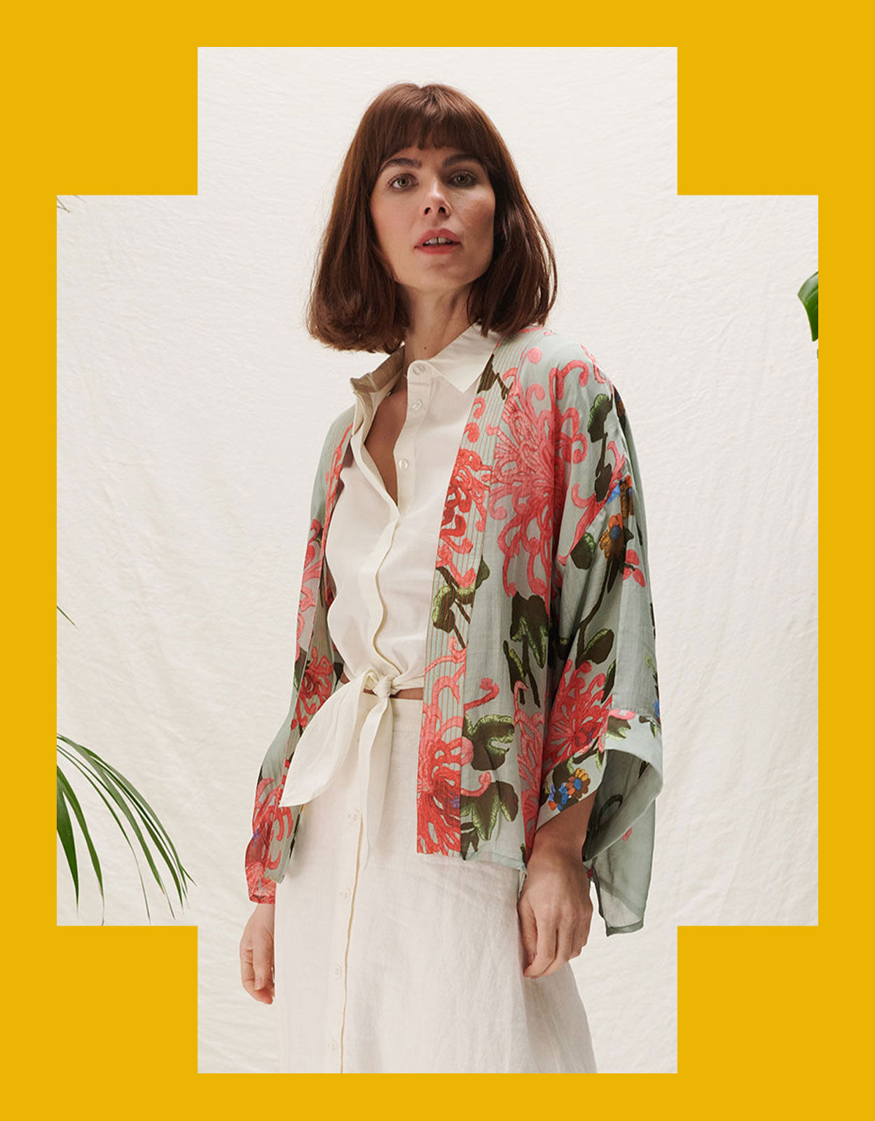 One Hundred Stars Floral Print Short Kimono Blue