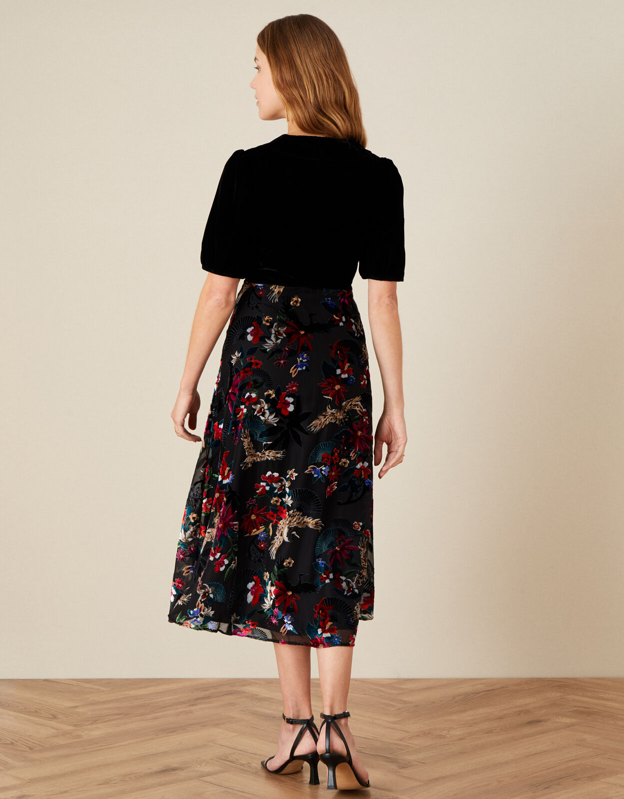 Carena Crane Devore Velvet Midi Dress Black