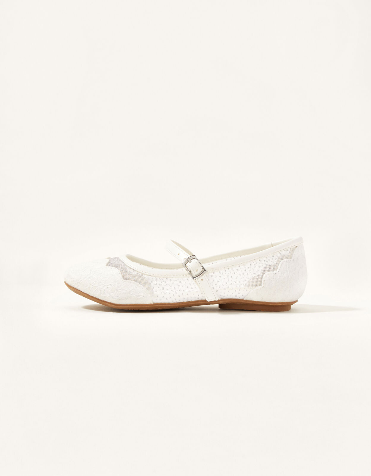 Lace Scallop Ballerina Flats Ivory