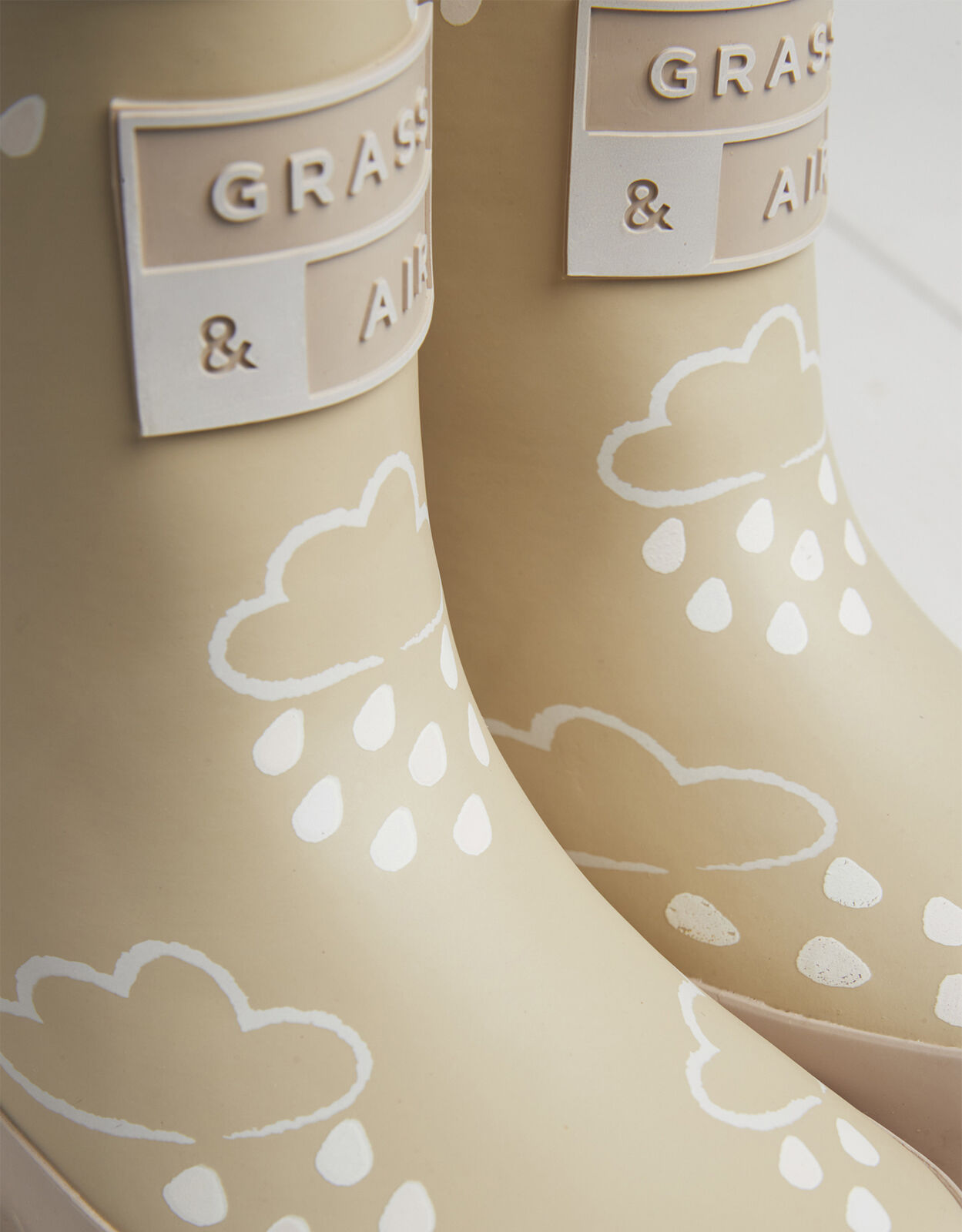 Grass and cheap air wellies reviews