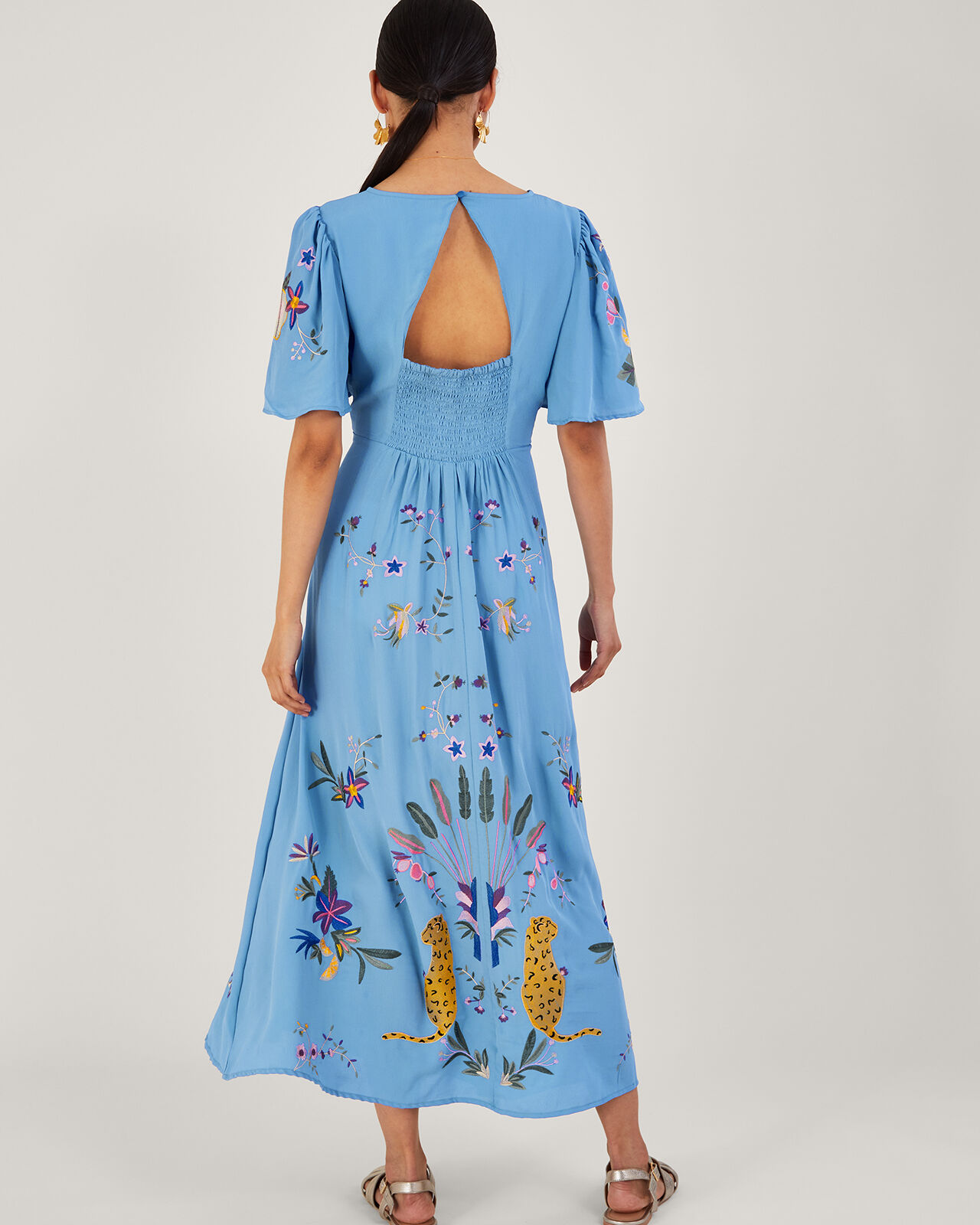 Embroidered tea dress outlet