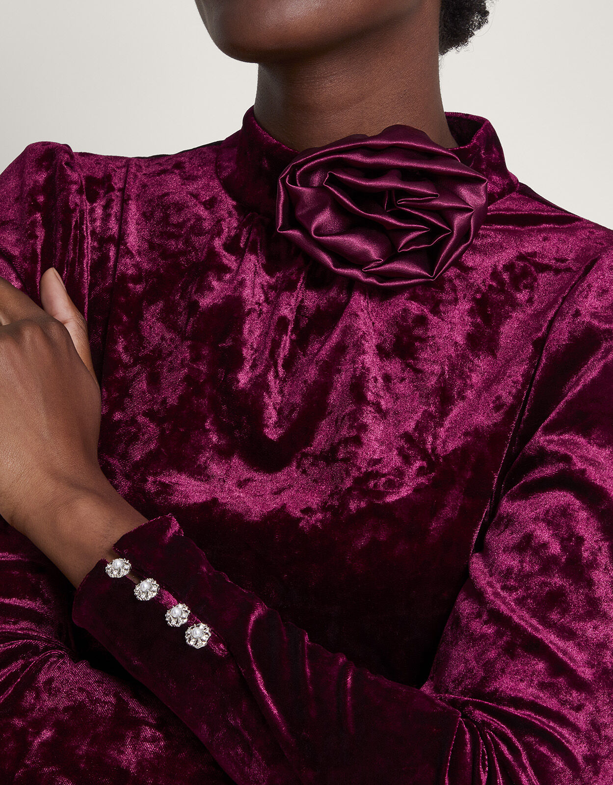 Velvet corsage on sale