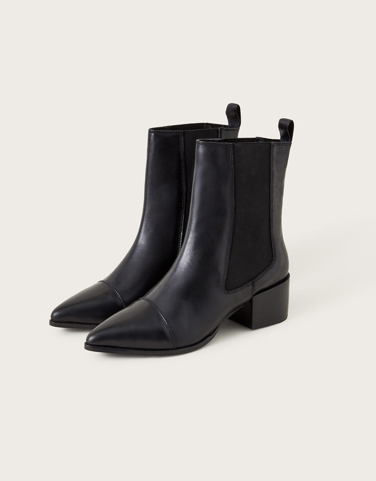 Black leather pointed shop toe chelsea boot