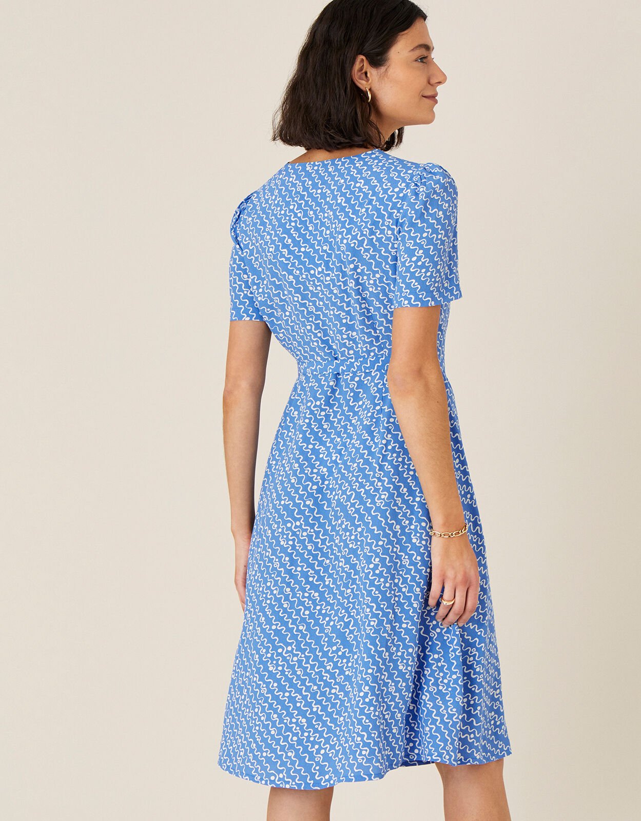 casual midi dress