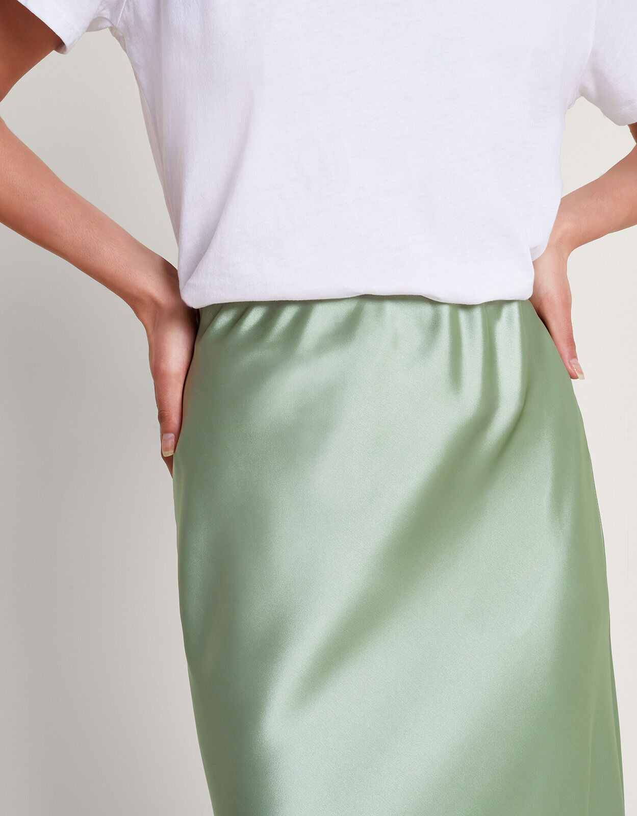 Sofia Satin Maxi Skirt Green