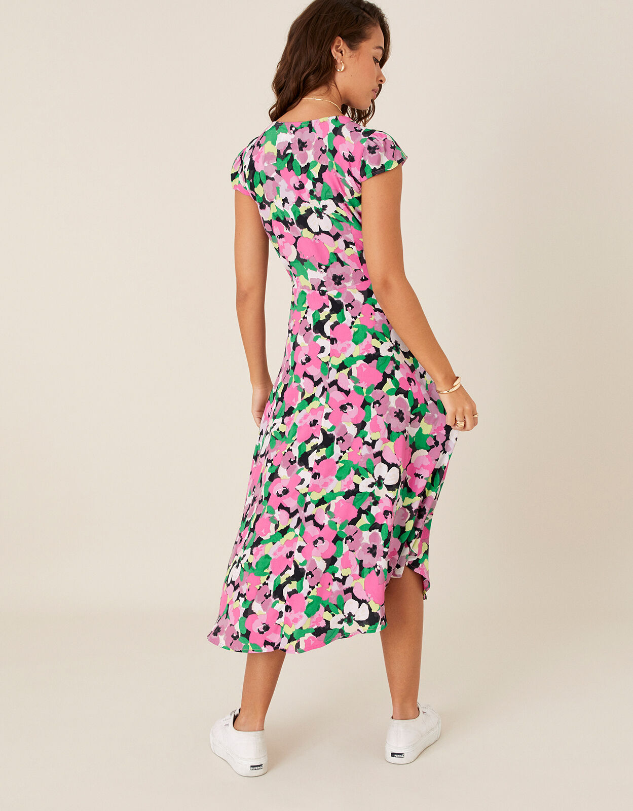 Floral Wrap Dress in Sustainable Viscose Pink Day Dresses