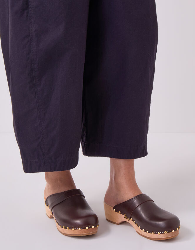 Sabot Youyou Yren Rock Clogs, Brown (CHOCOLATE), large