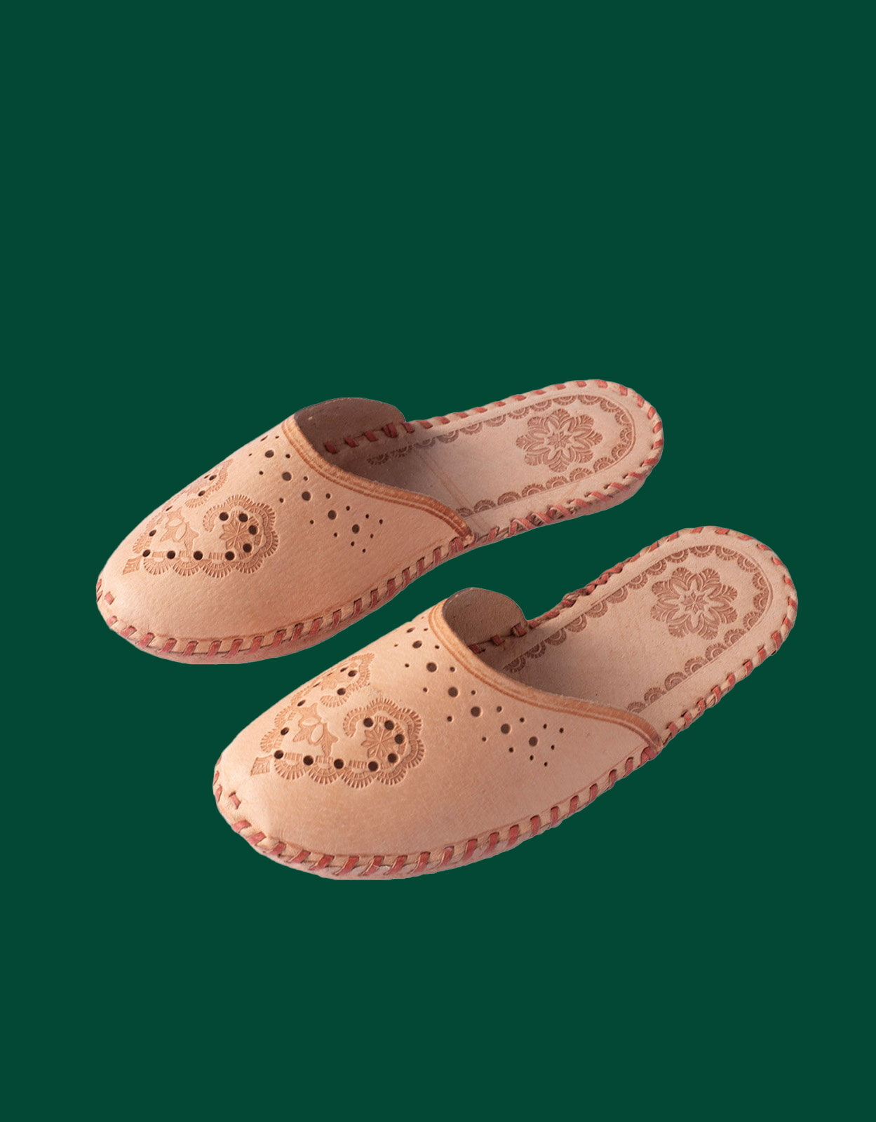 Onaie Woman s Heart Leather Slippers Pink