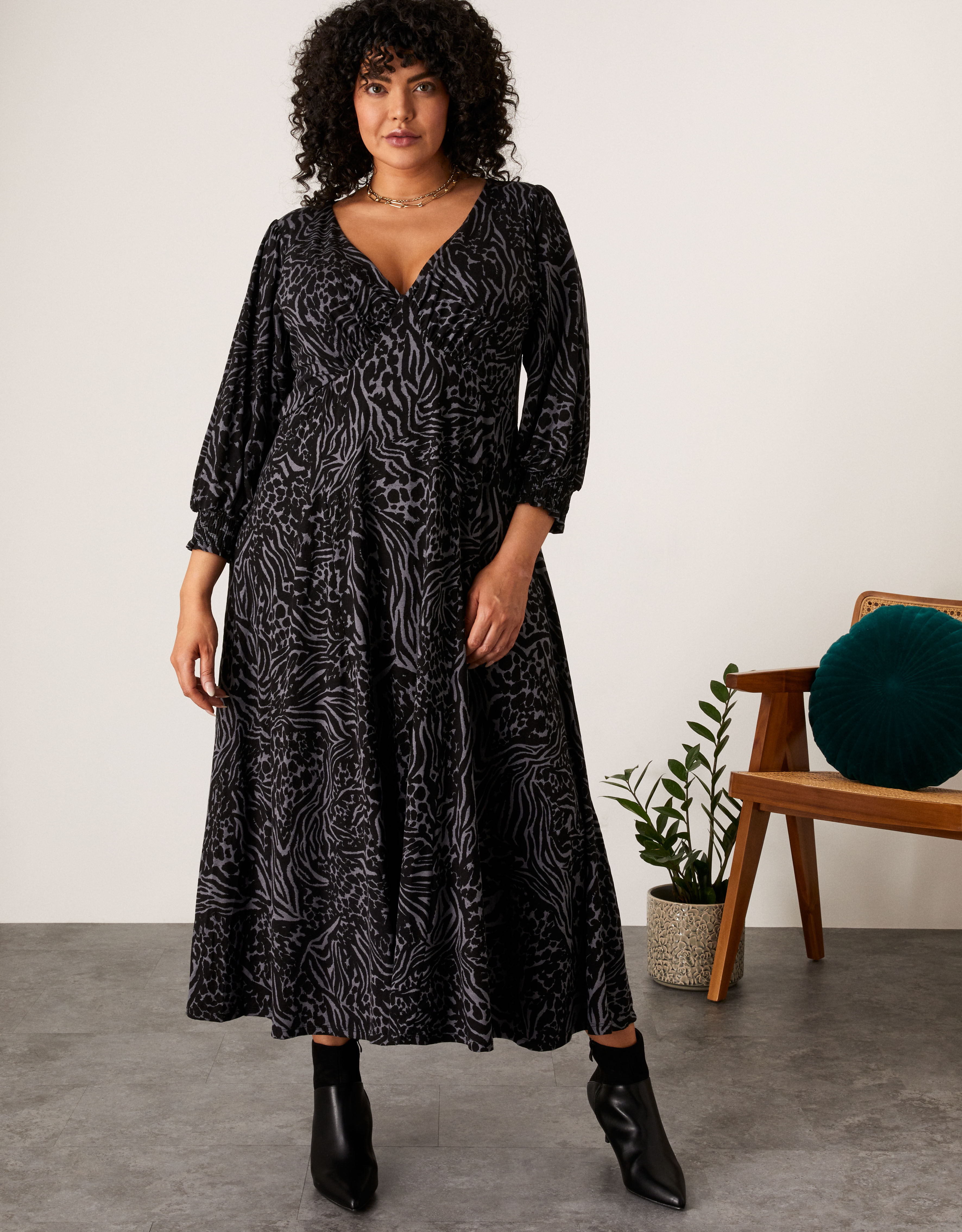 Monsoon plus online size maxi dresses