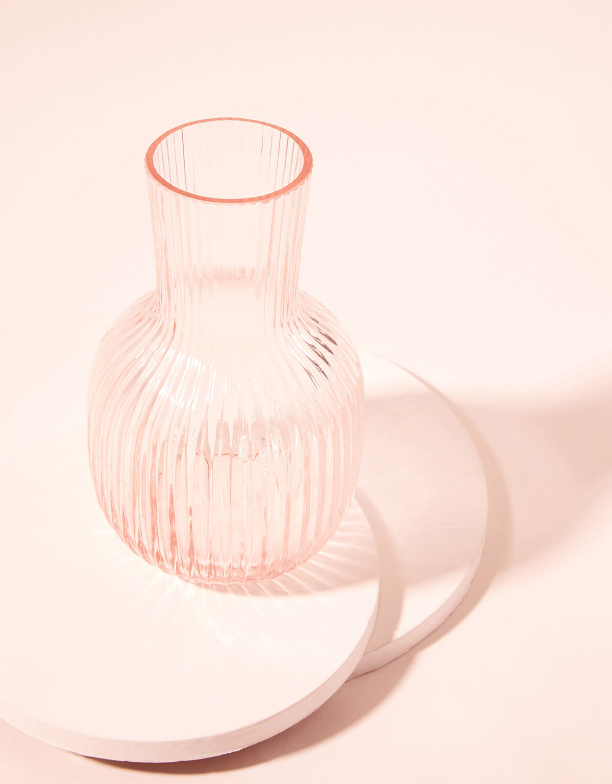 Pink vase outlet