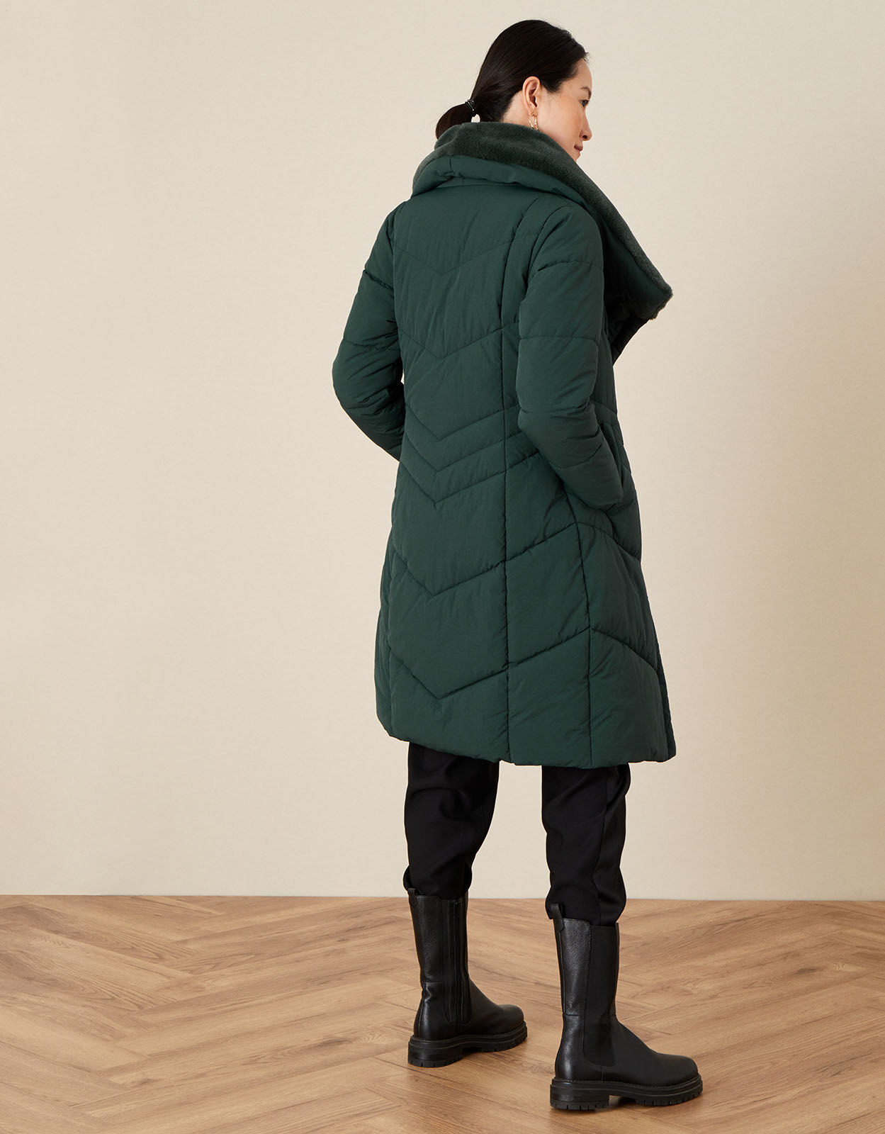 Greenstone shop coats 2018