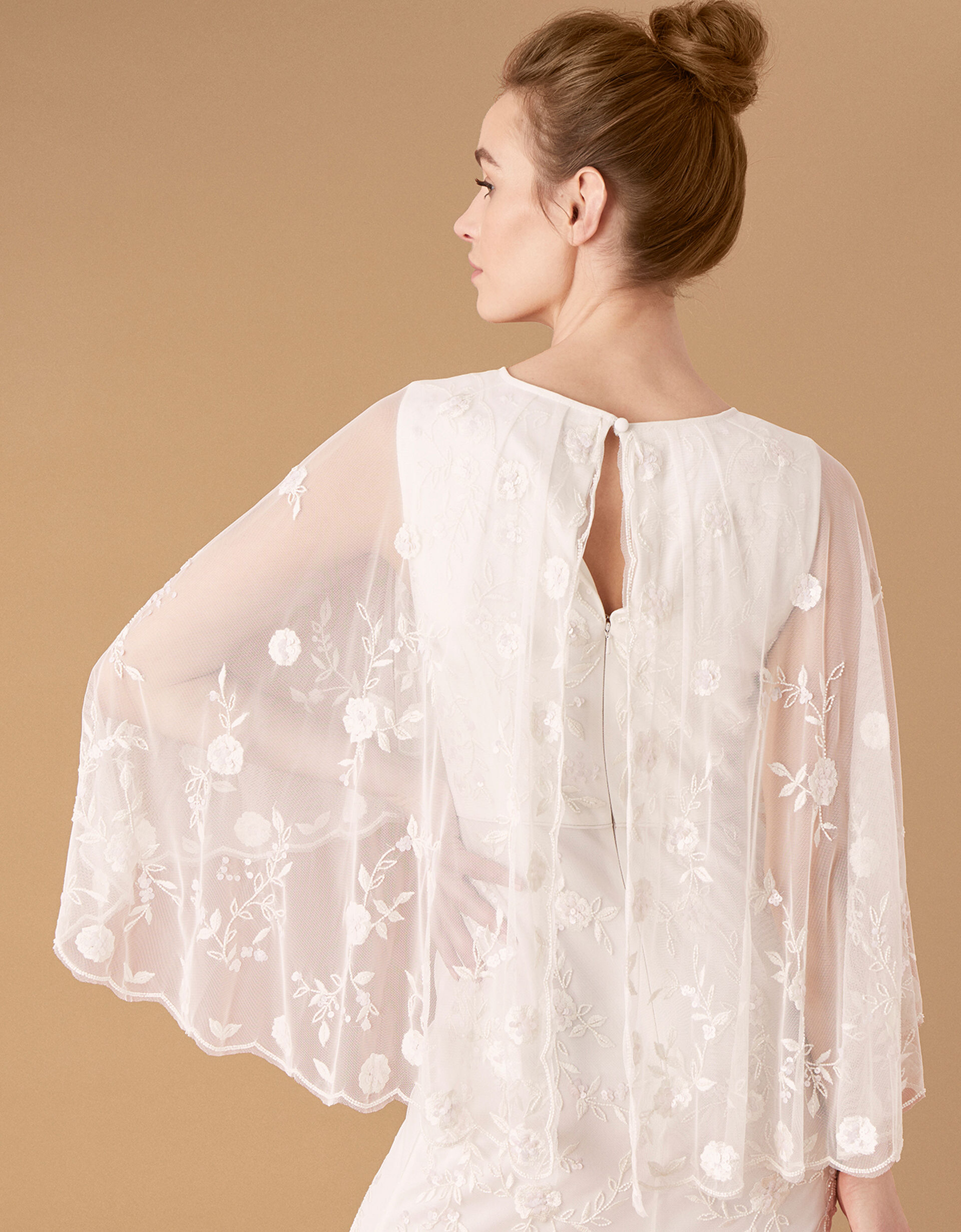 Aafreen Ivory Zari Festive Cape Set