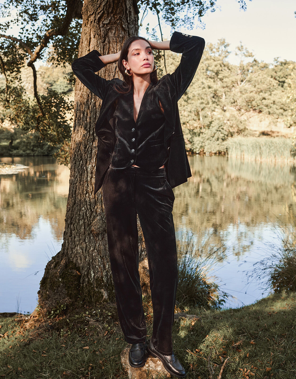 Maria Velvet Straight Leg Trousers Black