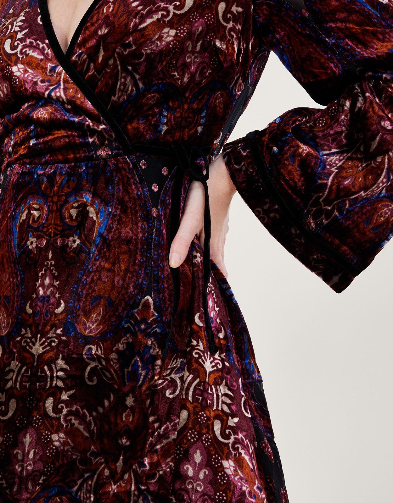 Peri Paisley Devore Dress Black