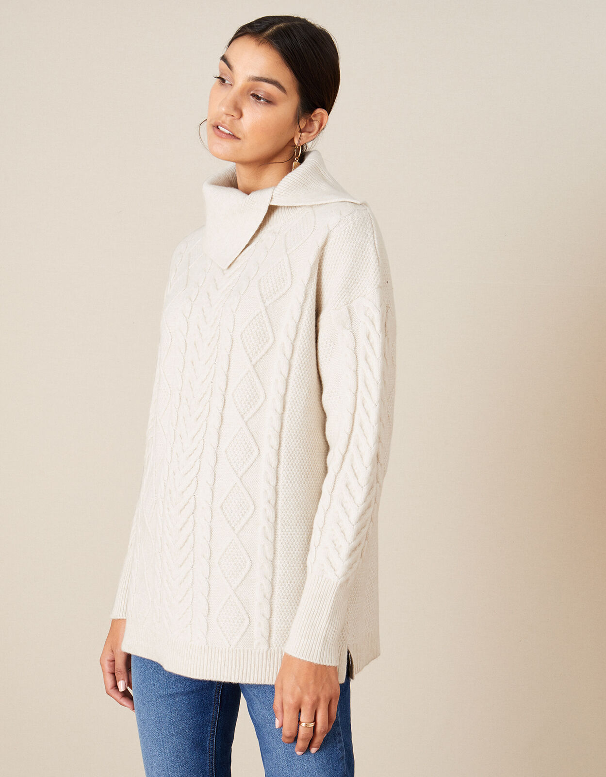 Cream jumper hotsell womens