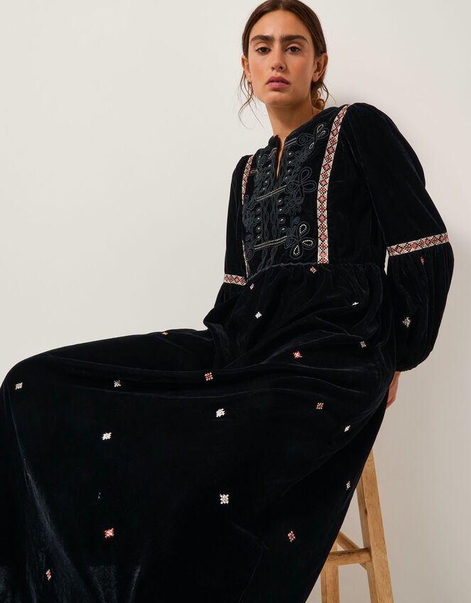 Noni Embroidered Velvet Long Sleeve Midi Dress, Black (BLACK), large