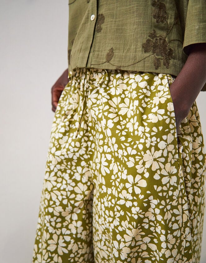 East Karlie Floral Print Wide Leg Trousers, Green (GREEN), large