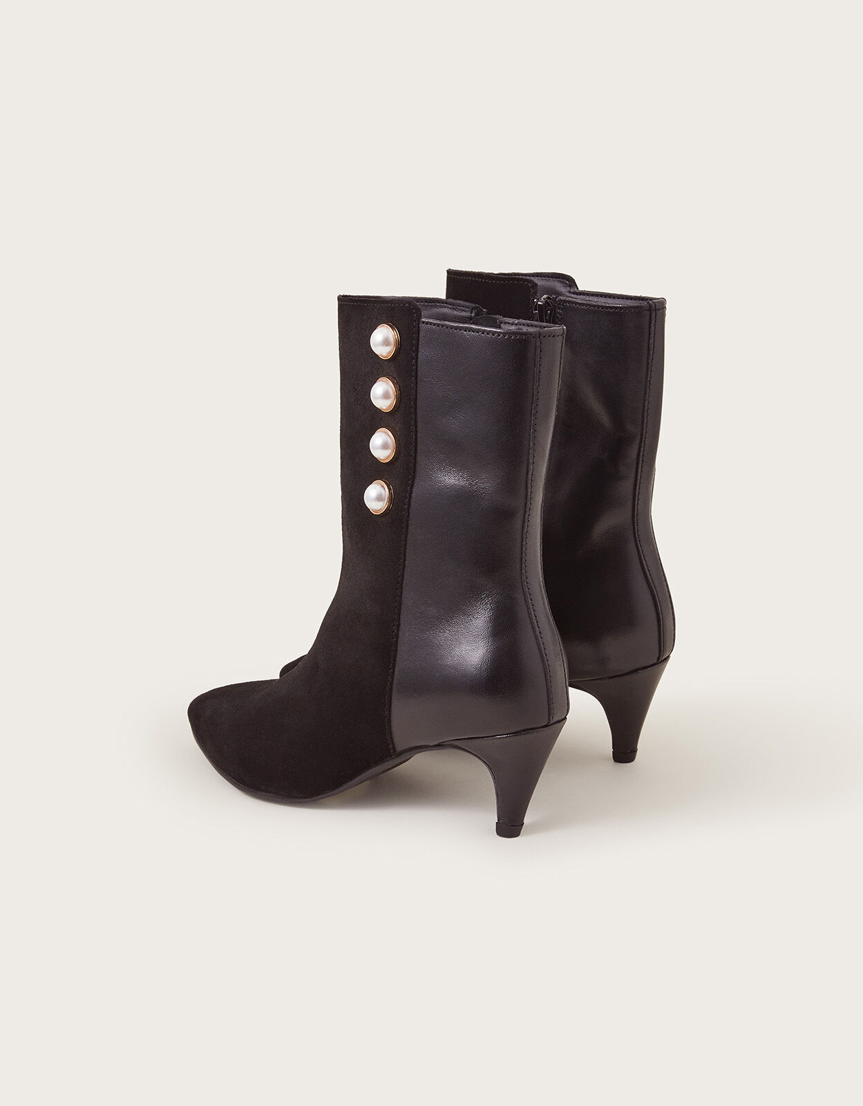 Leather boots on sale with pearls