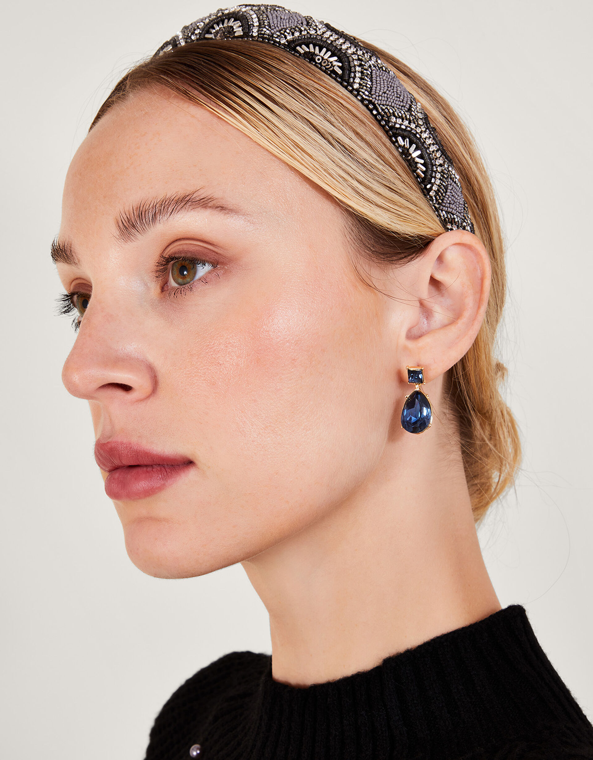 Black Scalloped Headband Women main image 3