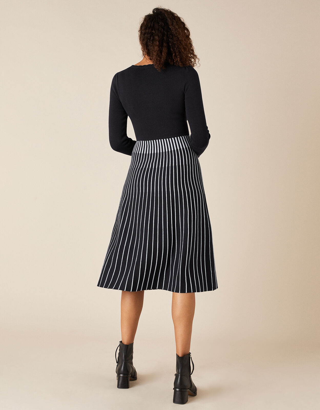 Navy pleated skirt dress hot sale