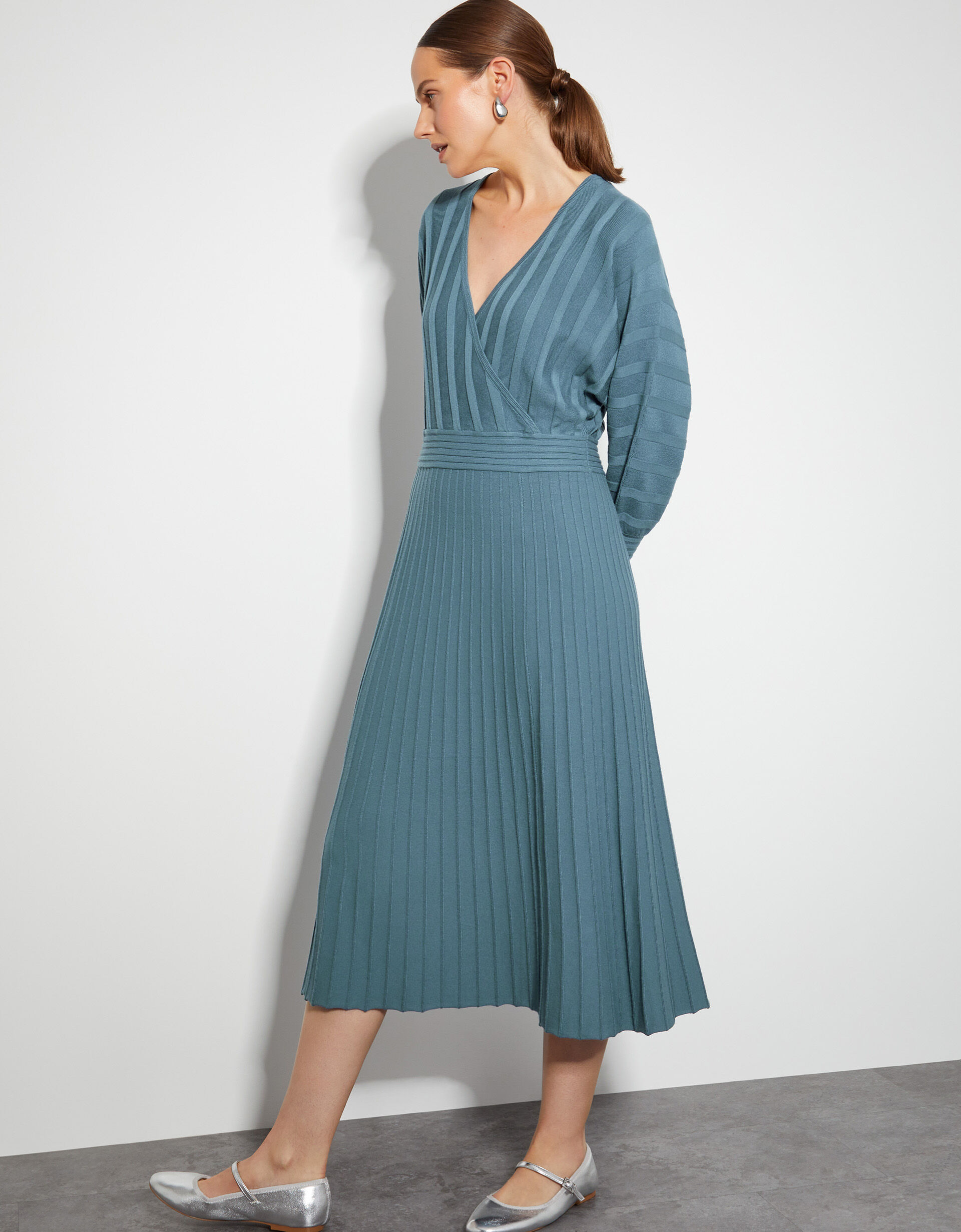 Monsoon clothing store