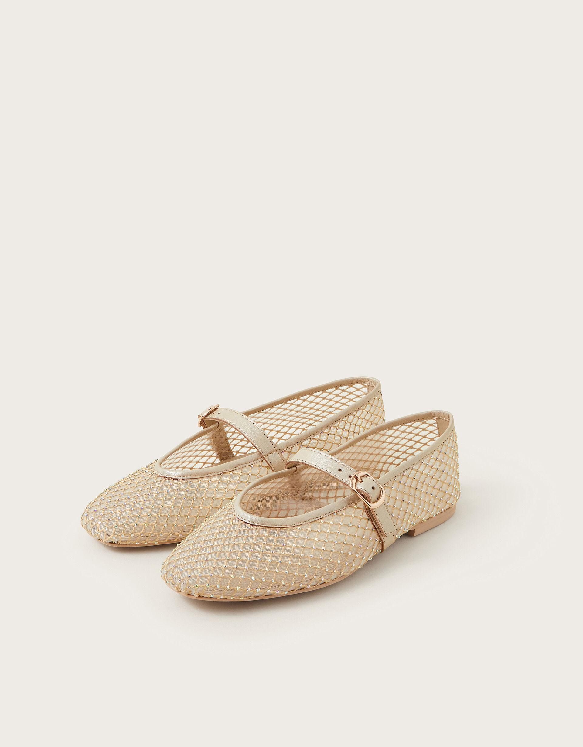 Cleo flats 2025