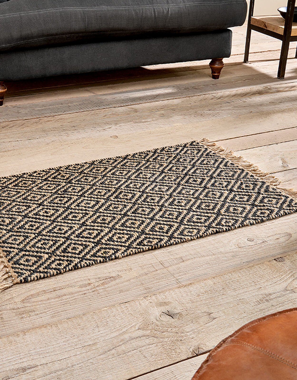 Small hot sale jute rug