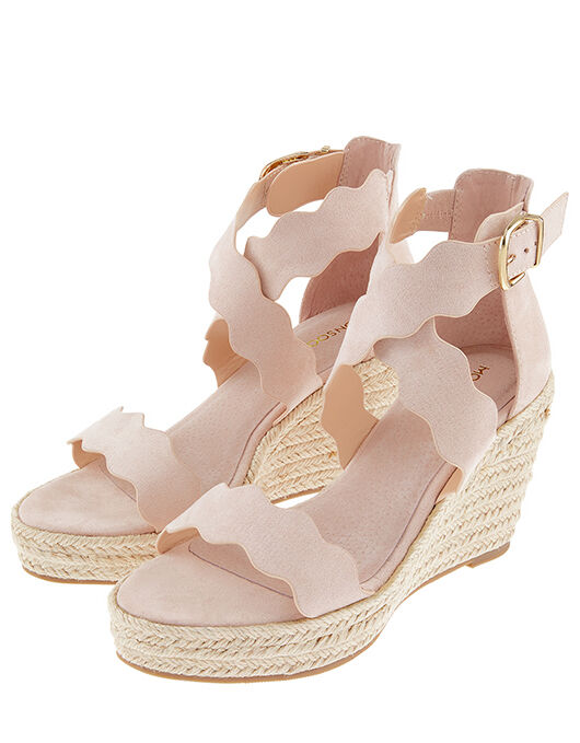 Scalloped wedge sandal on sale