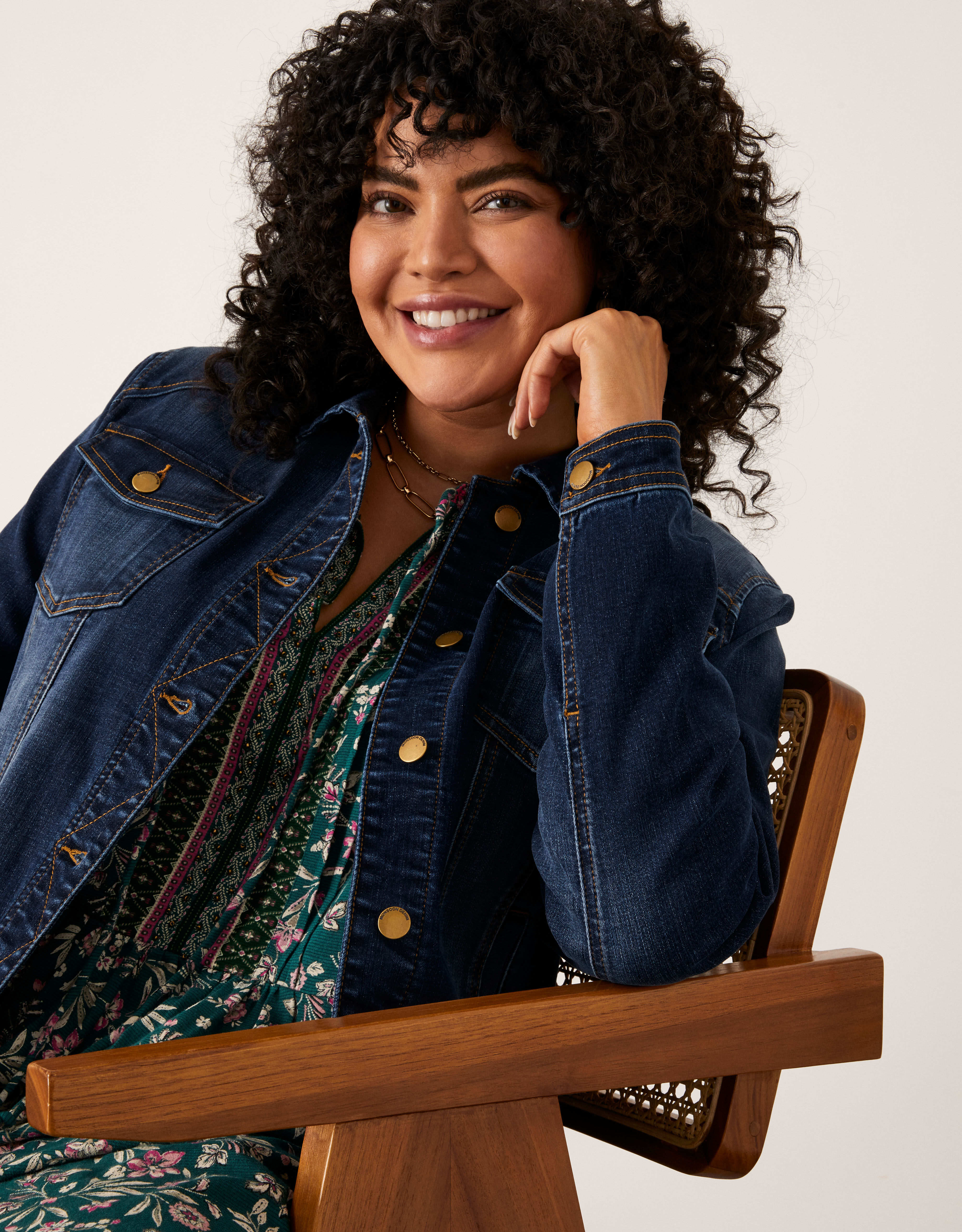 Dark Wash Denim Jacket in Sustainable Cotton Blue