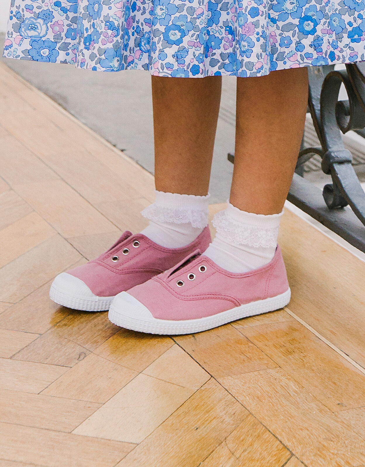 Hampton Canvas Plum Plimsolls Pink