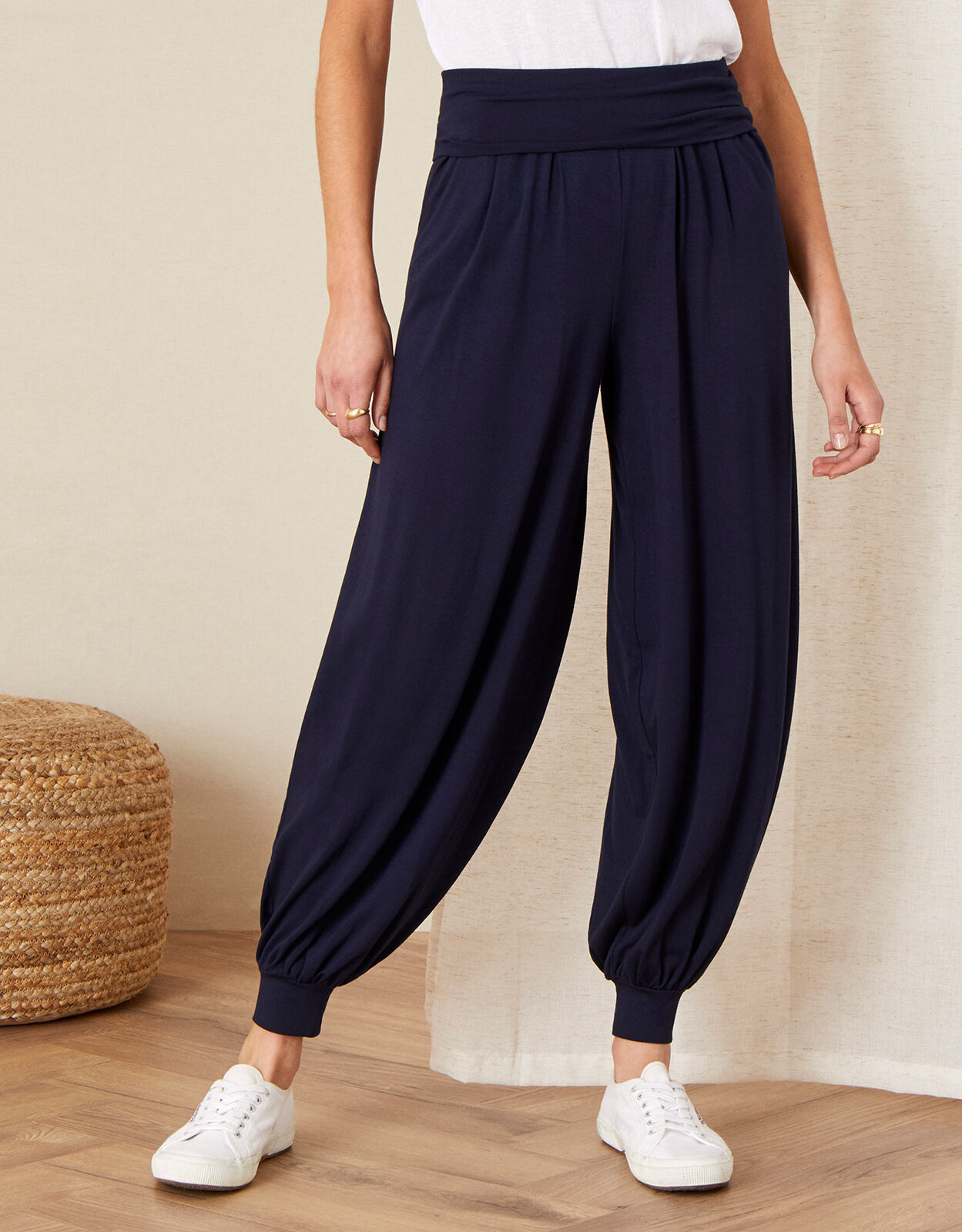 Hareem trousers clearance