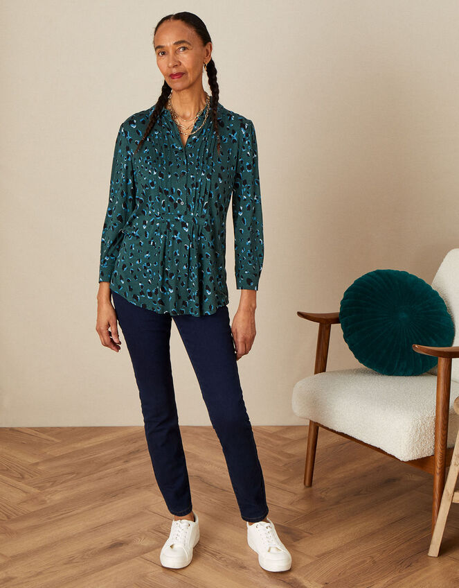 Animal Print Jersey Shirt with LENZING™ ECOVERO™ , Green (GREEN), large