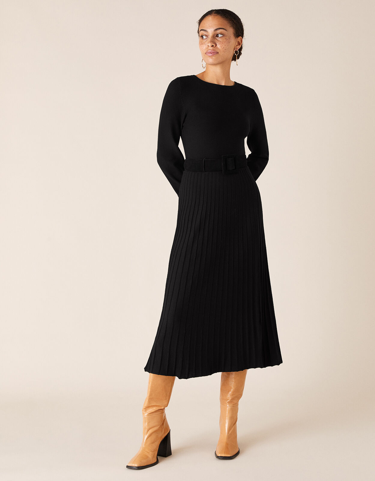 Pleated Skirt Knit Dress with LENZING ECOVERO Black