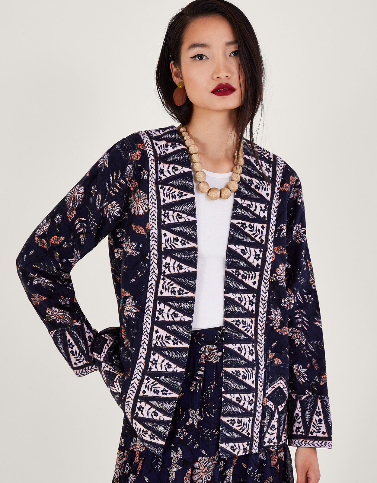 Edge to edge best sale jackets ladies