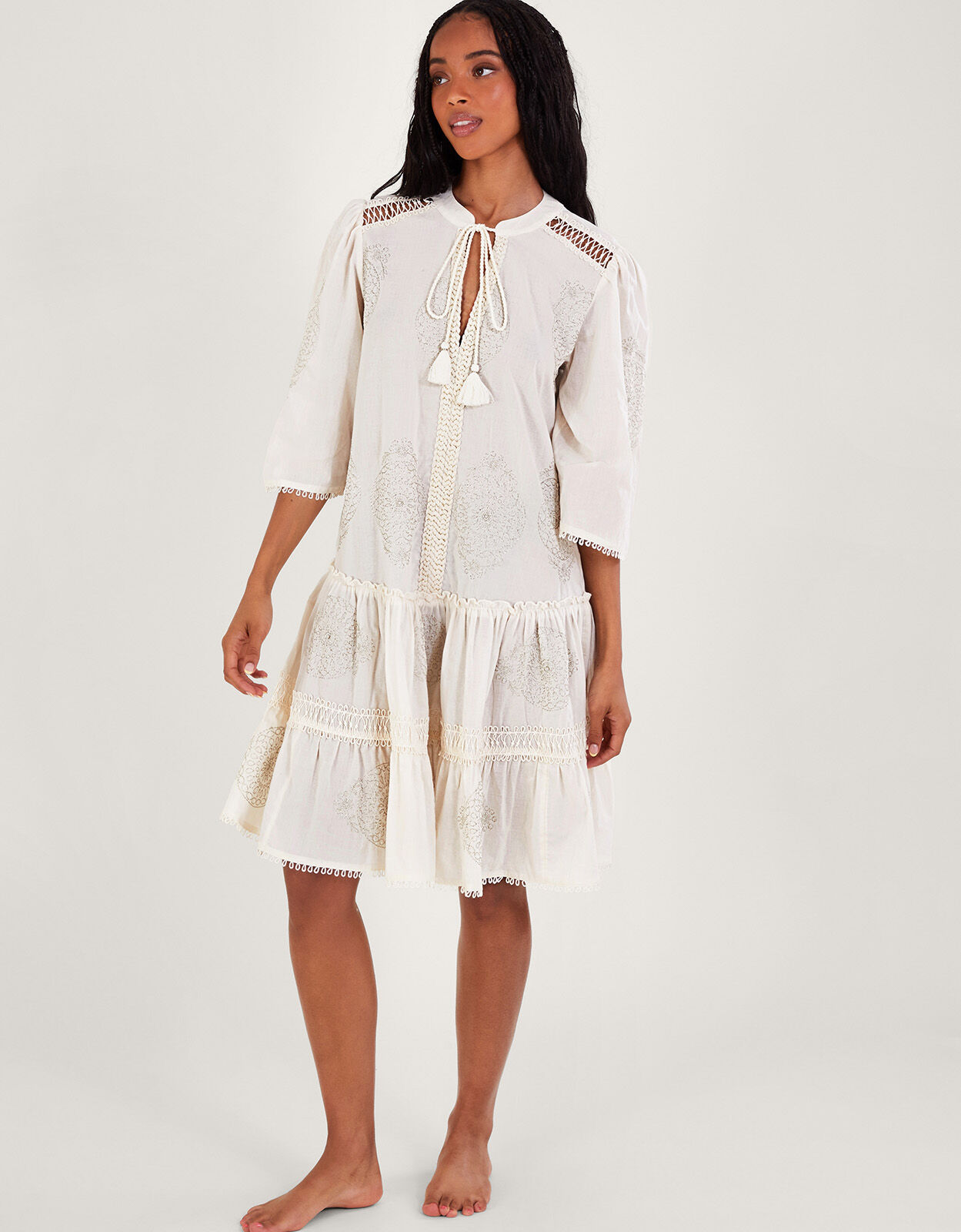 Monsoon holiday clothes 2025