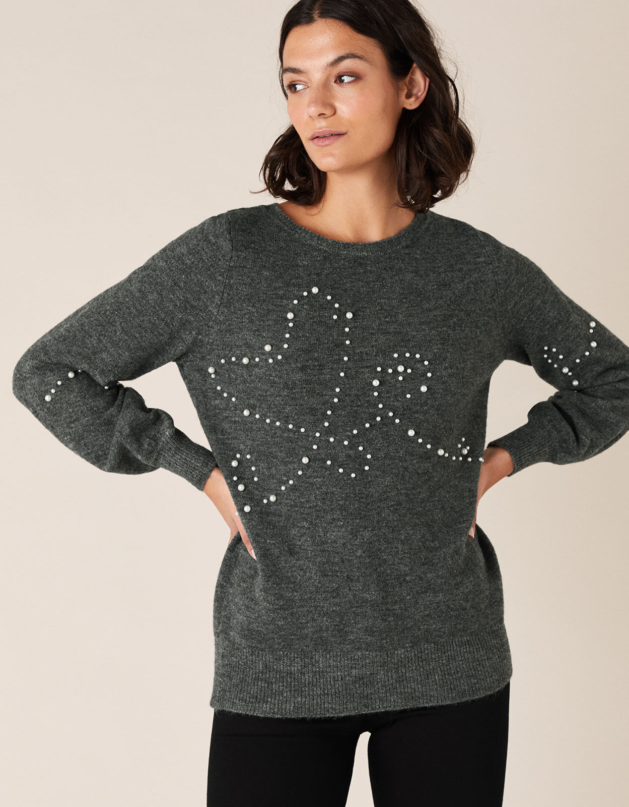 Grey jumper with online pearls