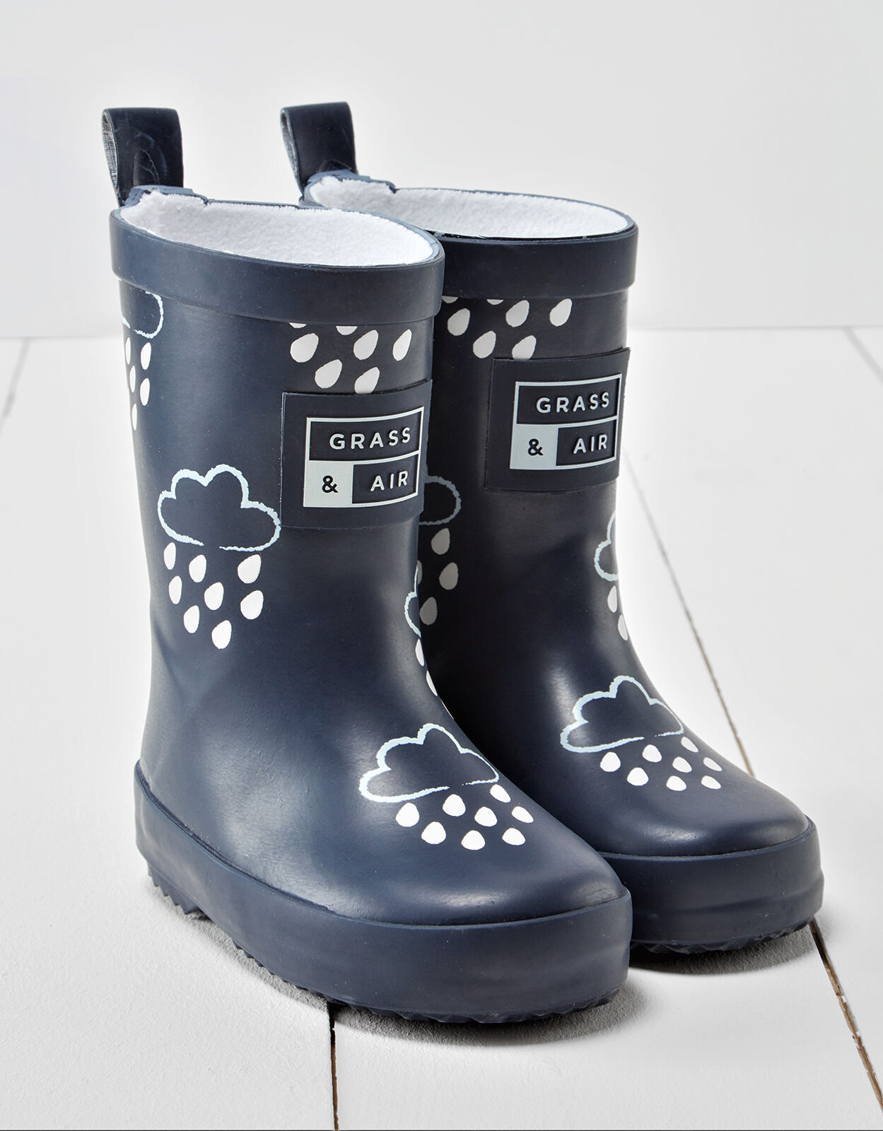 Grass and Air Colour Revealing Wellies Blue