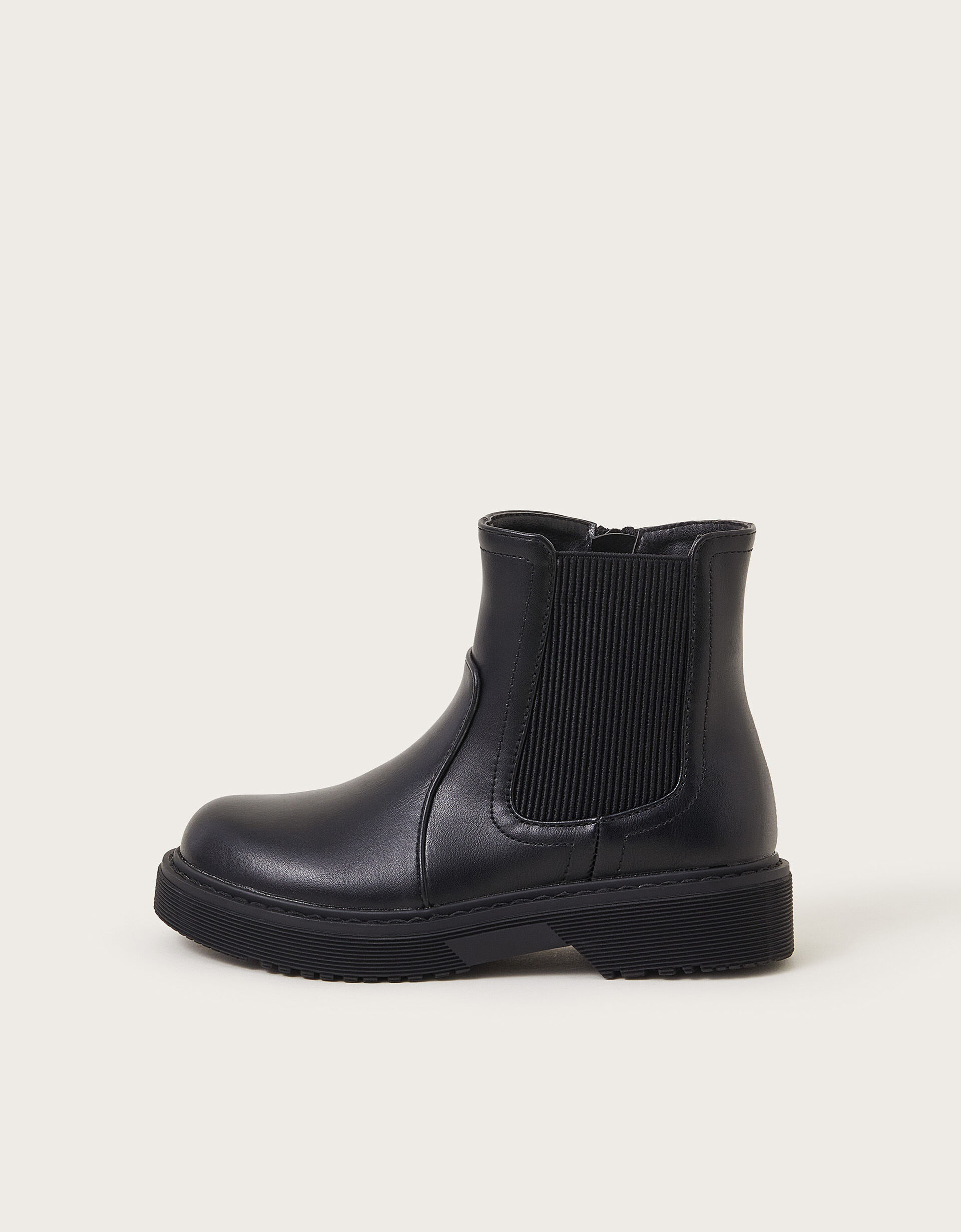 Black chelsea boots size 4 best sale