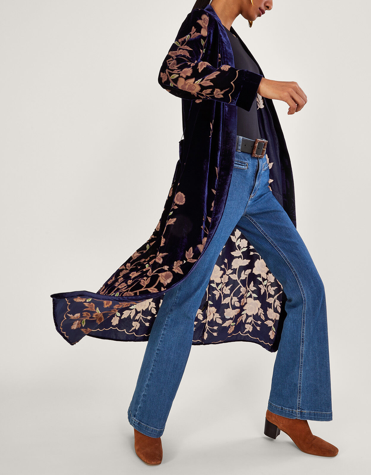 Velvet kimono shop jacket uk