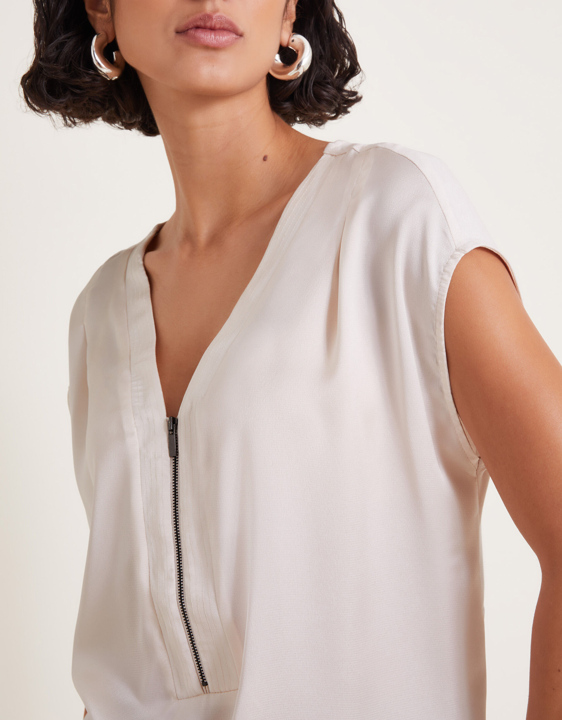 Wilde Sleeveless Satin Top Cream