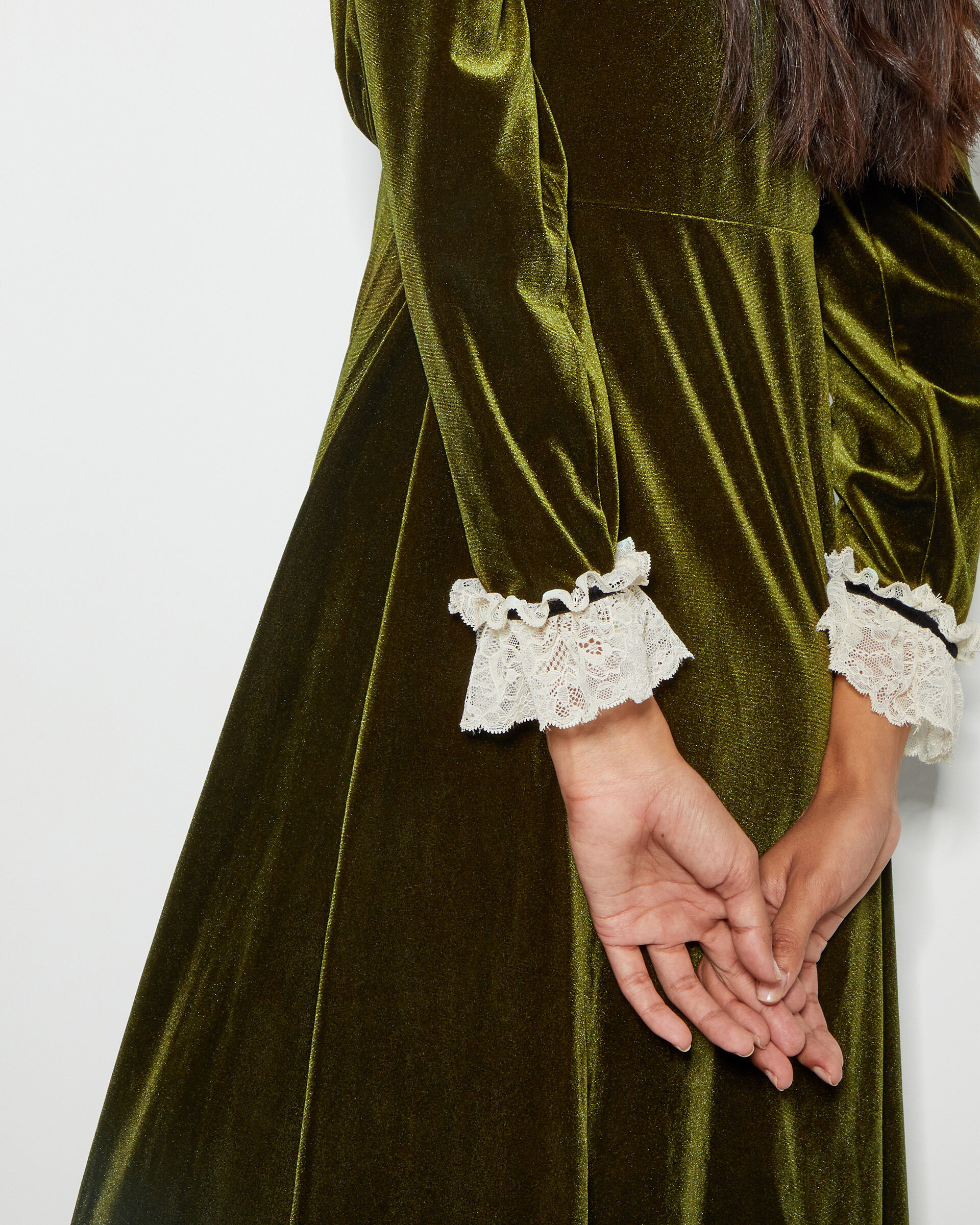 Vali Velvet Tea Dress Green